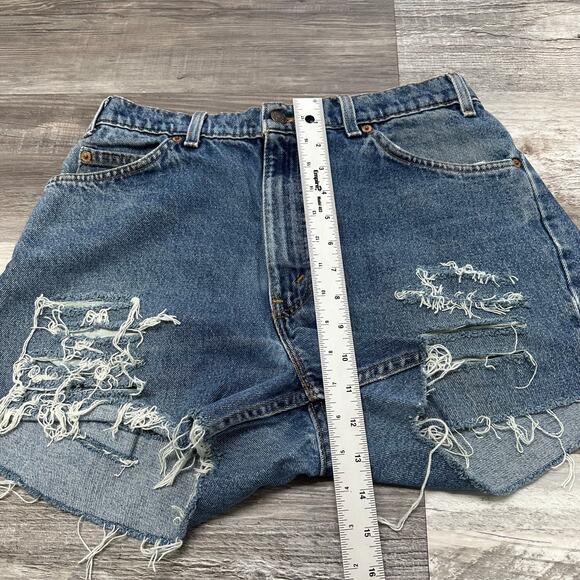 Vintage 90s Levis 560 Women 30 Distressed Cutoff Jean Shorts Jort Orange Tab USA - Picture 9 of 10